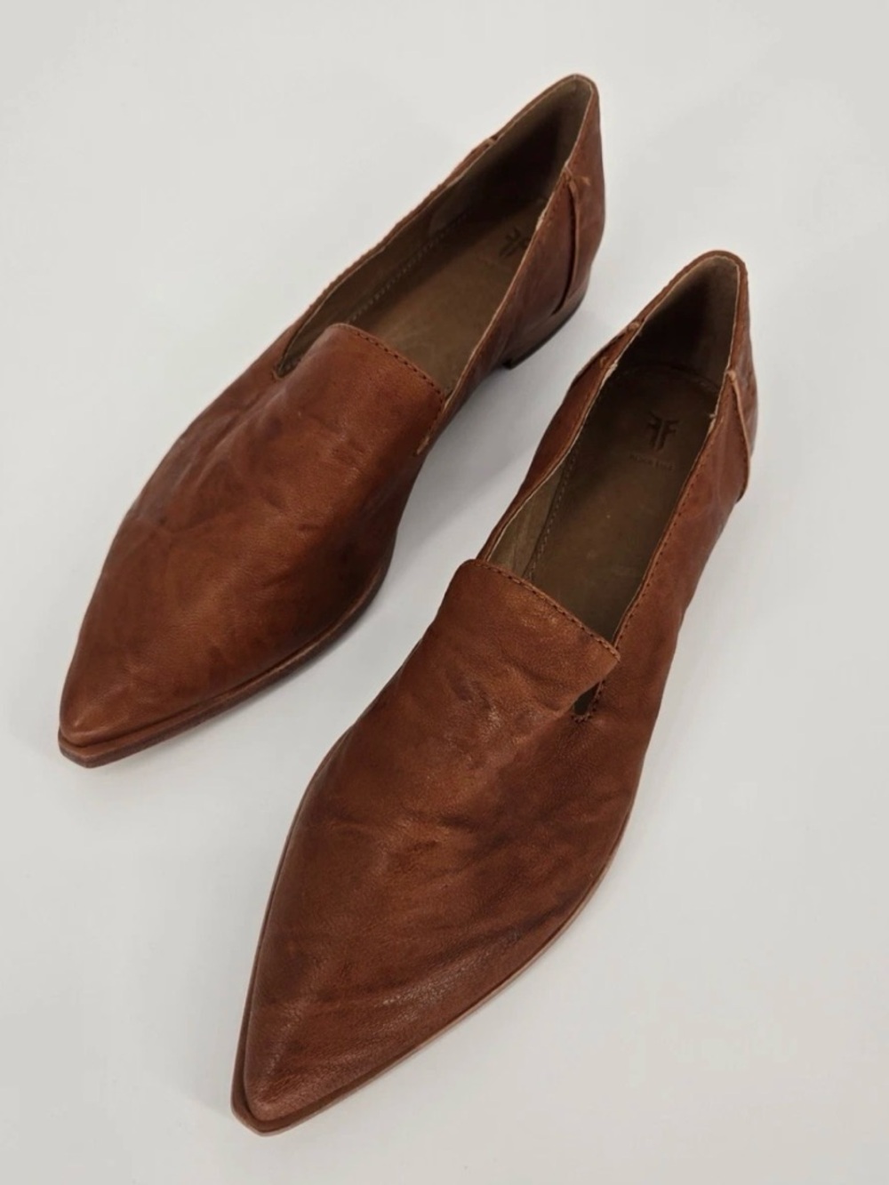 Frye Kenzie Venetian Pointed Slip-On Loafers Textured Cognac Leather | Size 8.5